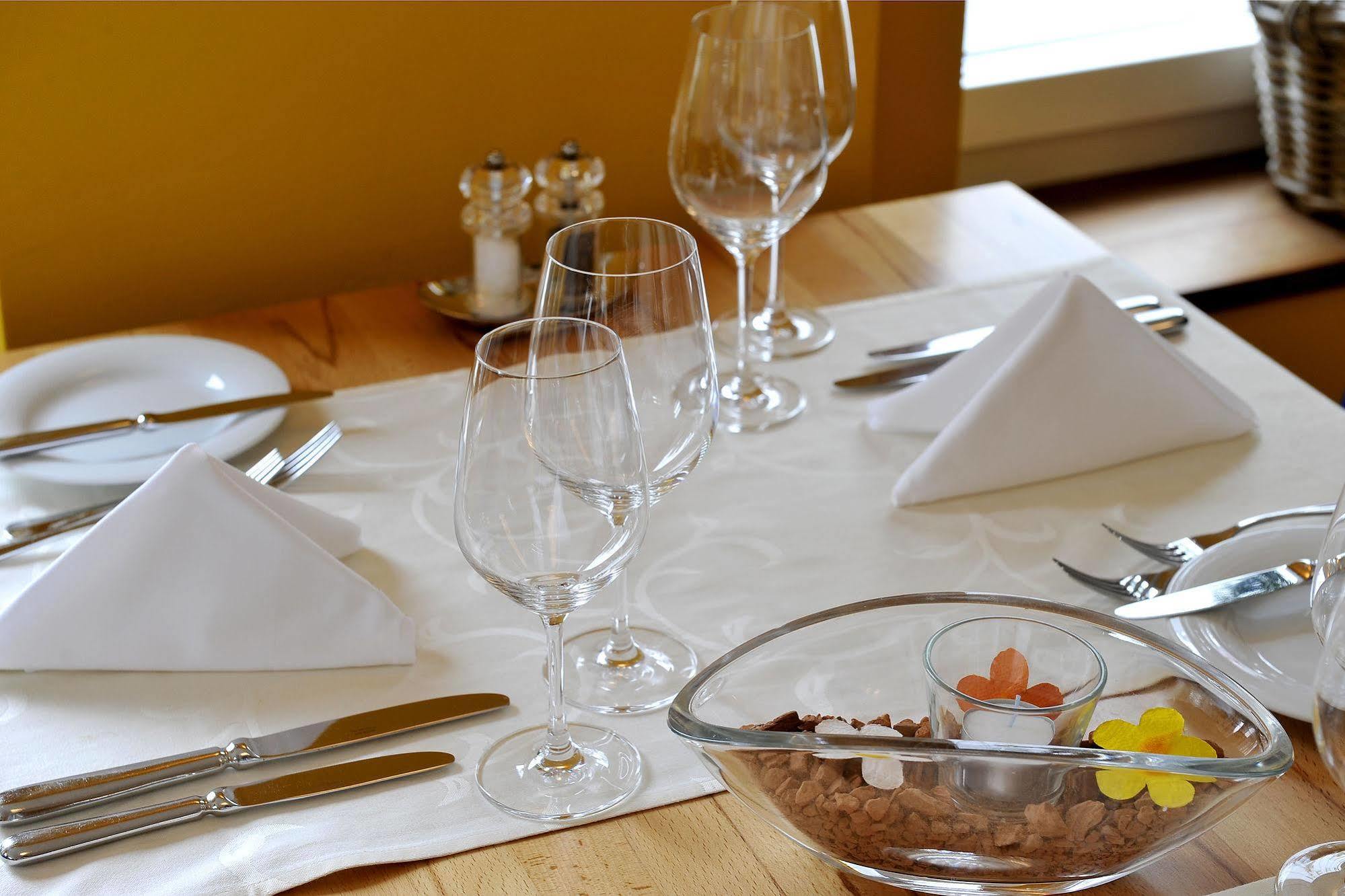 Aarehof Swiss Quality Hotel Wildegg Exterior foto